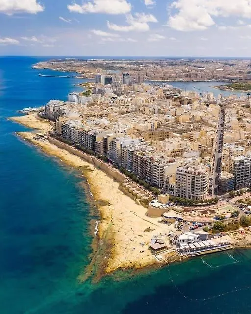 Sliema Central Apartment