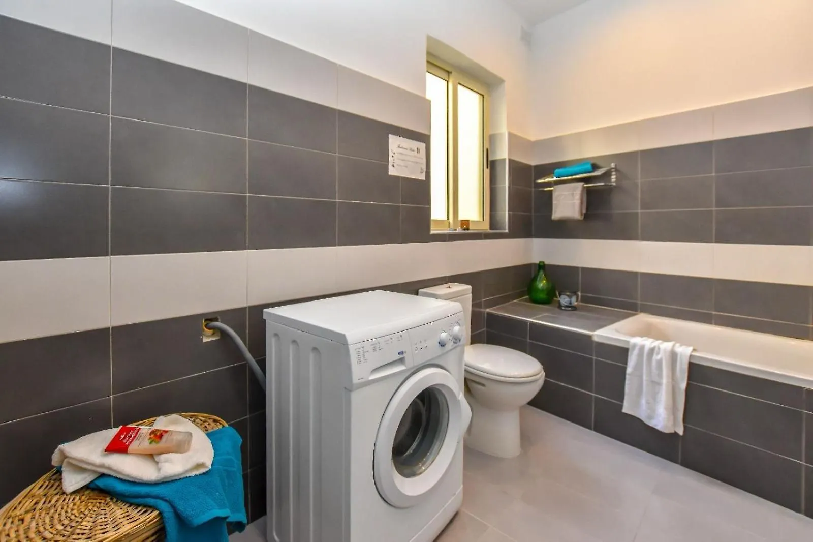 Sliema Central Apartment