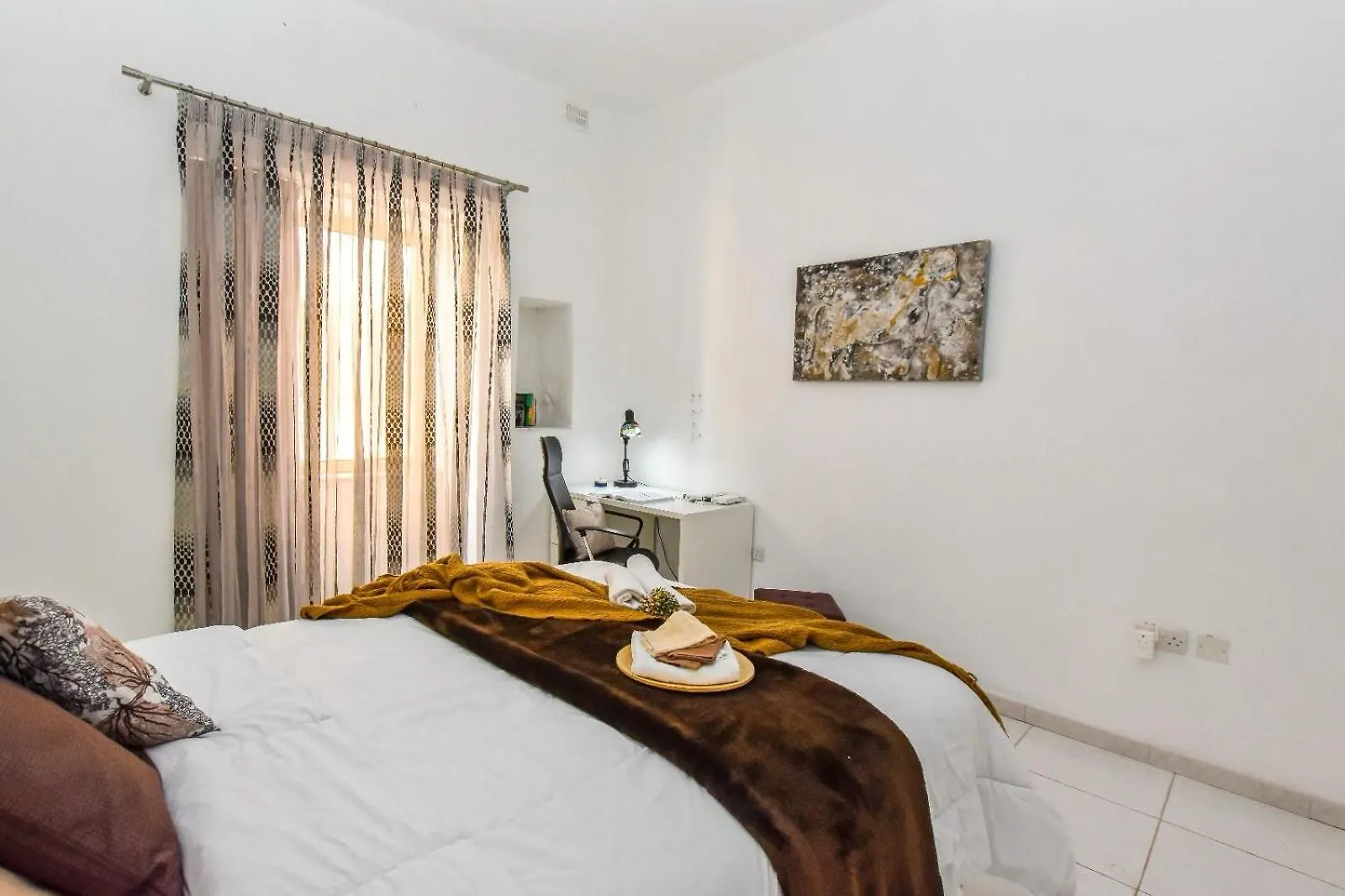 Sliema Central Apartment